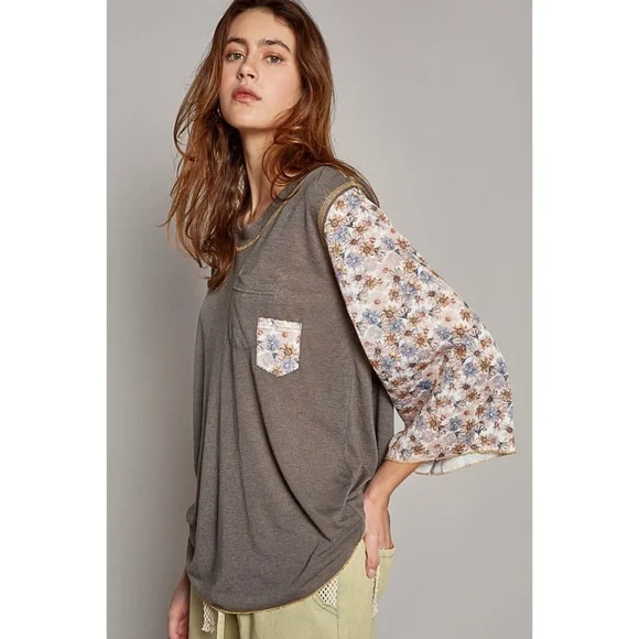 POL Charcoal Slub Knit Scoop Neck Top with Floral Sleeves - Picture 2 of 6